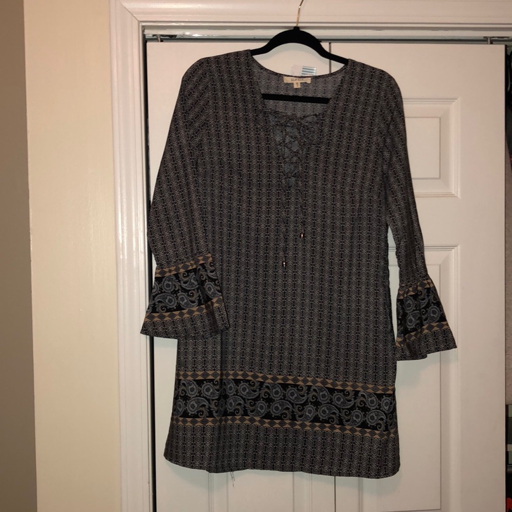 Patterned dress - Picture 2 of 6